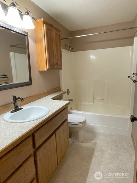 246-27 Walker Road Toledo, WA 98591 - Photo 11 of 39