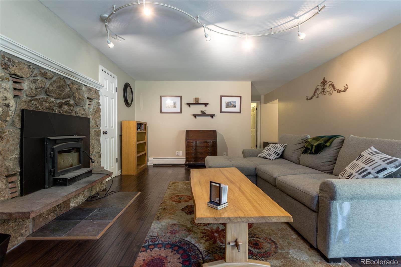 7664 Rossman Gulch Road Morrison, CO 80465 - Photo 6 of 38 Gallery Image 6