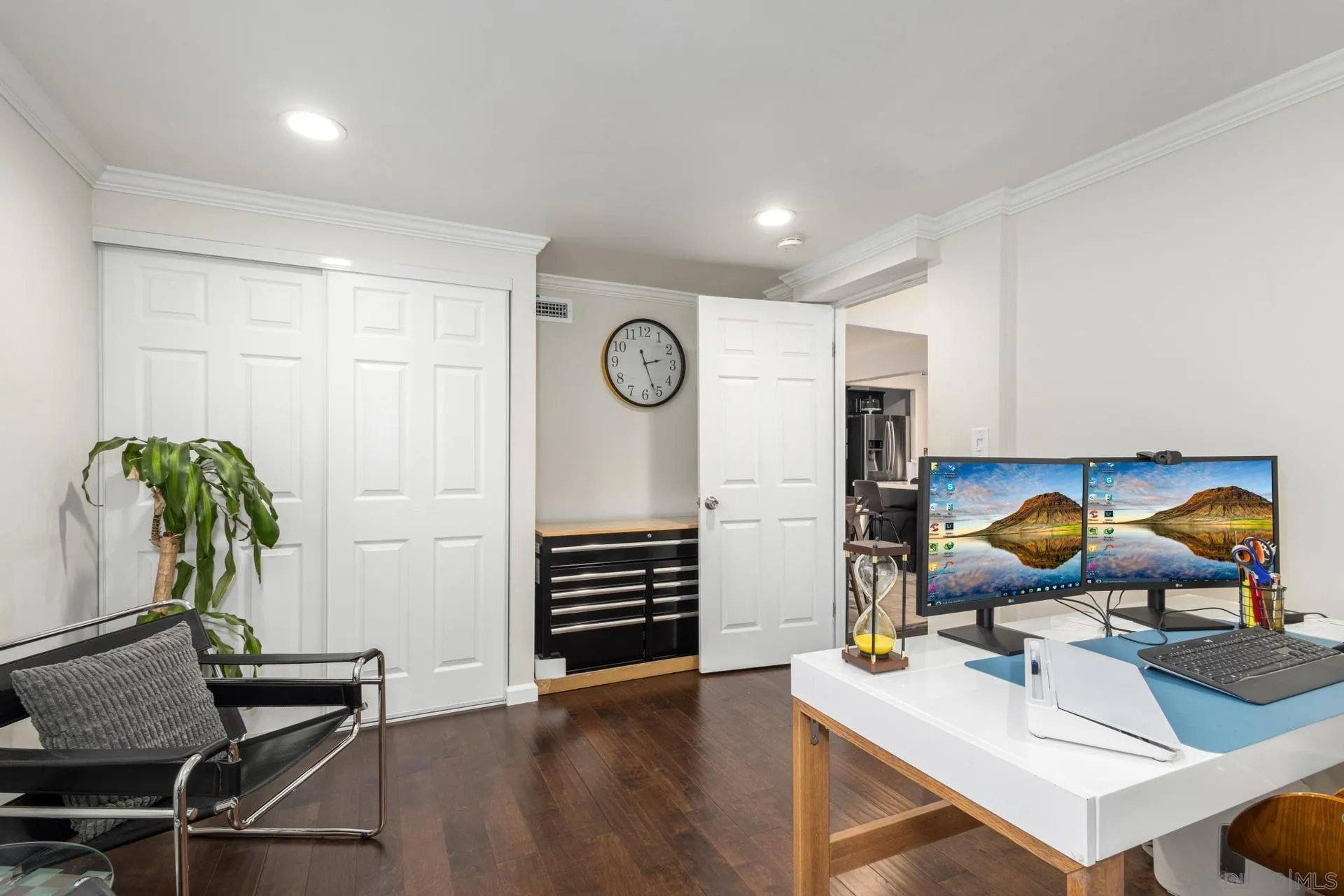 346 El Monte Road El Cajon, CA 92020 - Photo 12 of 24 a view of a workspace with furniture and wooden floor
