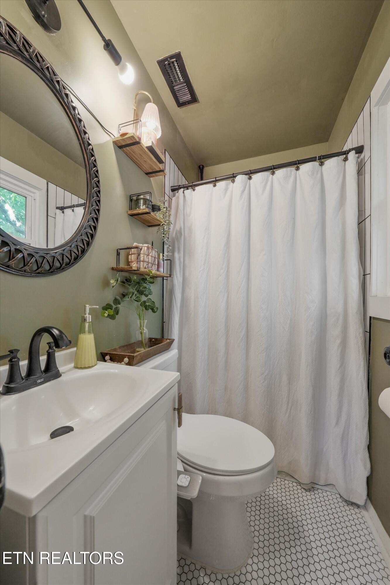 3604 Sisk Road Northwest Knoxville, TN 37921 - Photo 23 of 40 Gallery Image 23