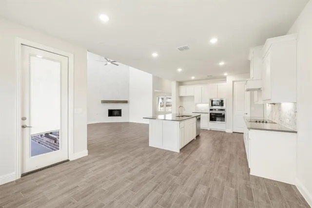 $598,196 | 219 Memory Lane, Waxahachie, TX 75165