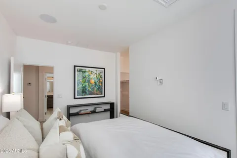 $718,000 | 4220 North 32nd Street, Unit 8, Phoenix, AZ 85016