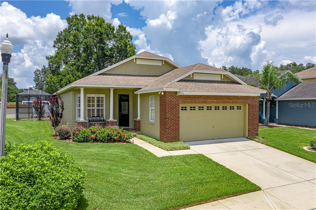 6817 Eagle Ridge Loop Lakeland, FL 33813 - Photo 1 of 1 Elegant Home in Eaglebrooke