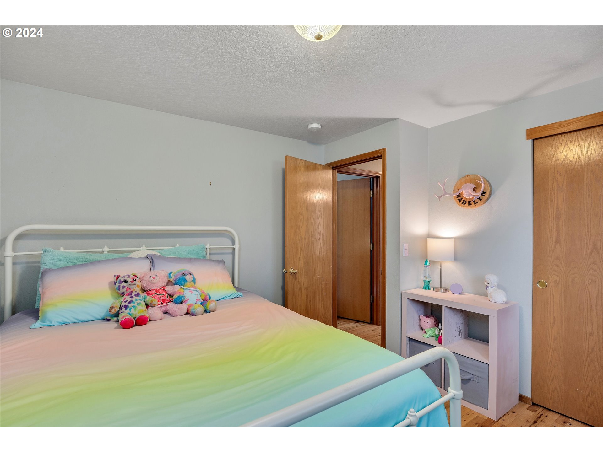 194 Southeast Twp Road Canby, OR 97013 - Photo 22 of 31 Bedroom