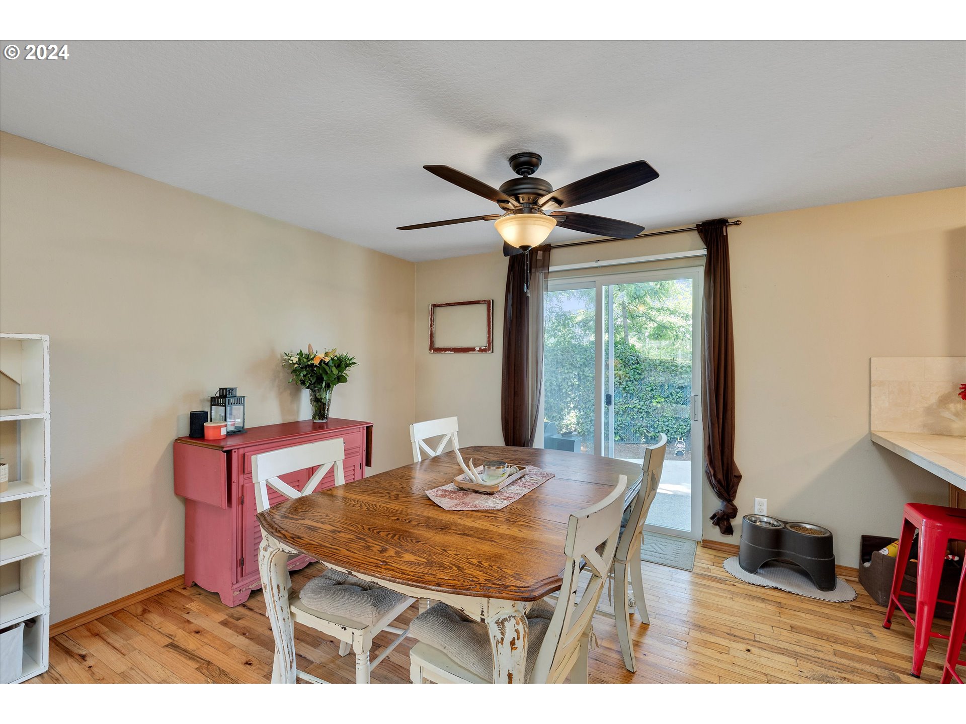 194 Southeast Twp Road Canby, OR 97013 - Photo 10 of 31 Dining Room