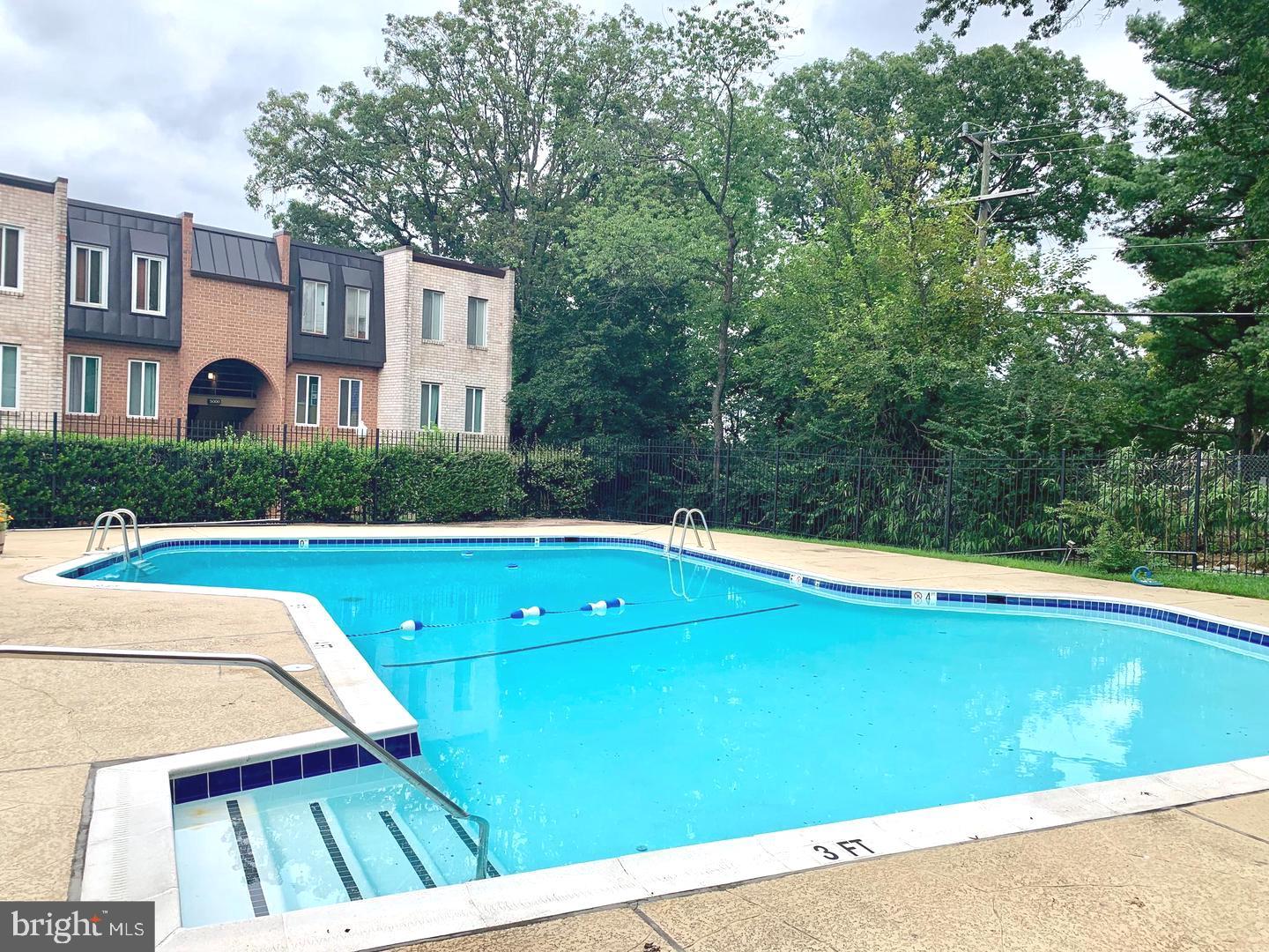 5083 7th Road South, Unit T2 Arlington, VA 22204 - Photo 29 of 36 Pool