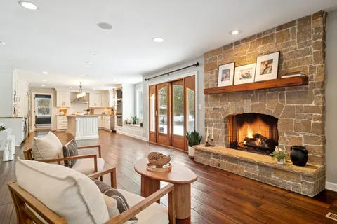 $1,100,000 | 38 Fox Trail, Lincolnshire, IL 60069