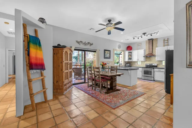 $675,000 | 54700 Avenida Alvarado, La Quinta, CA 92253