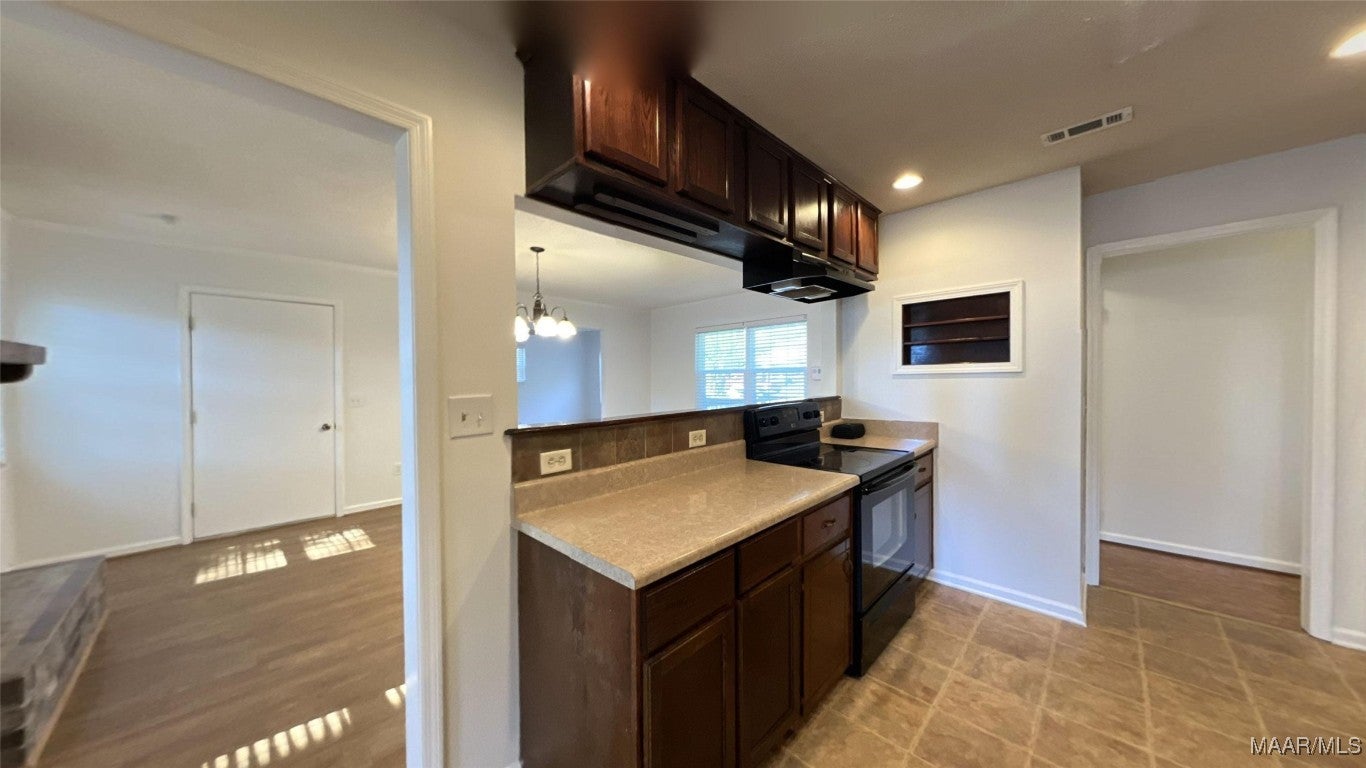 114 Woodbridge Road Enterprise, AL 36330 - Photo 10 of 48 Gallery Image 10