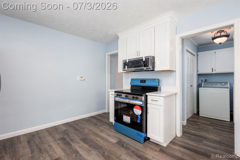 4335 West 14 Mile Road Royal Oak, MI 48073 - Photo 27 of 44