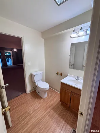 $219,000 | 60 North Oxford Road, Springfield, IL 62702