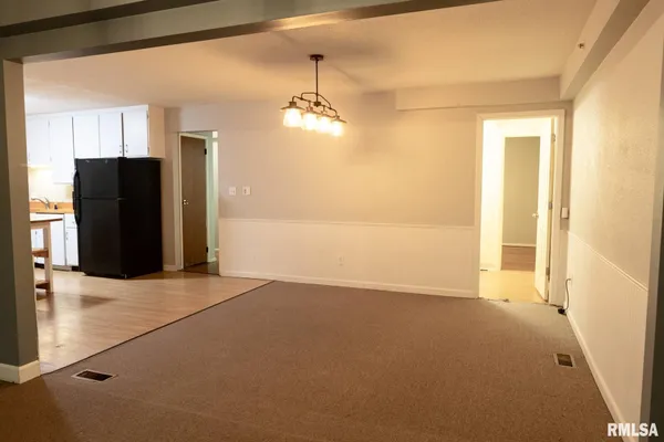 $219,000 | 60 North Oxford Road, Springfield, IL 62702