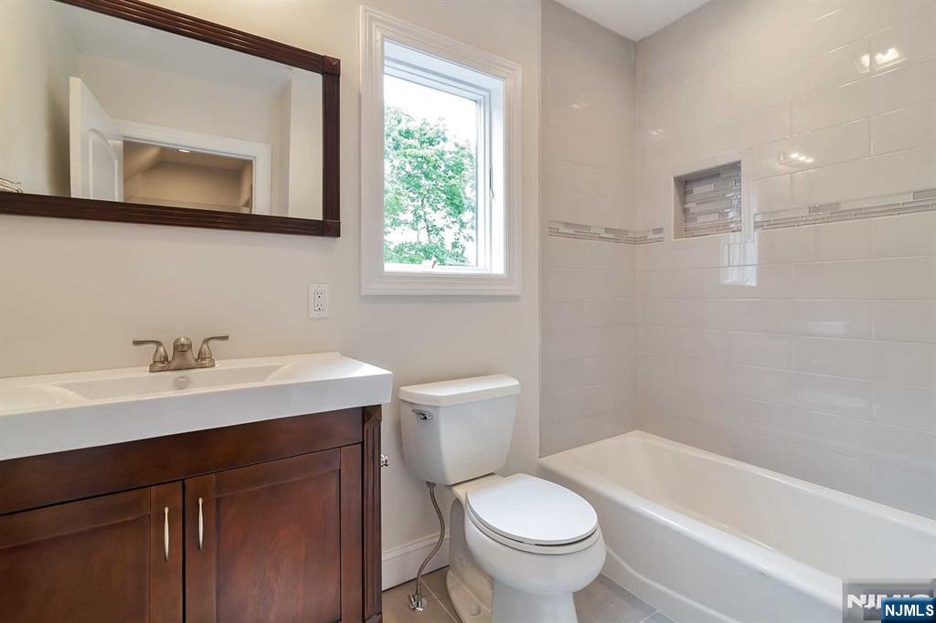 169 Passaic Street, Unit 3 Hackensack, NJ 07601 - Photo 11 of 18