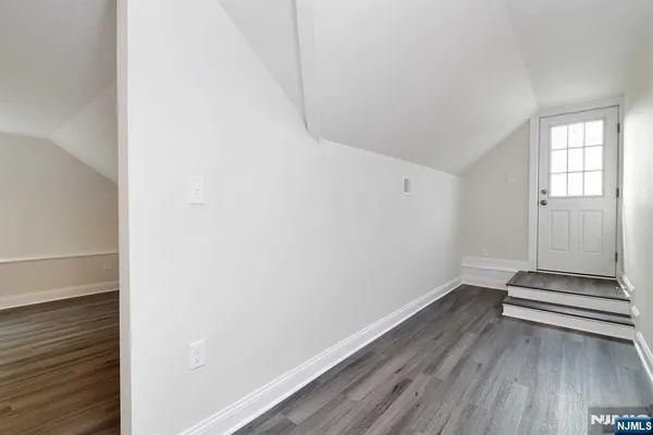 $3,395 | 169 Passaic Street, Unit 3, Hackensack, NJ 07601