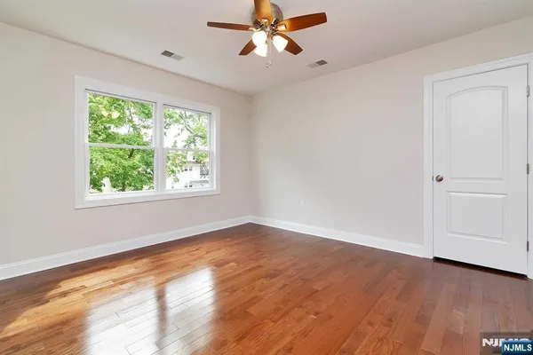 $3,395 | 169 Passaic Street, Unit 3, Hackensack, NJ 07601