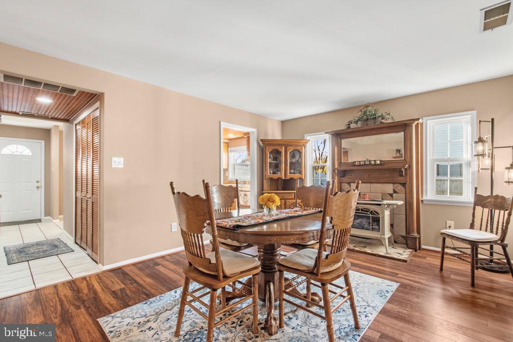 178 Dunlap Road Pasadena, MD 21122 - Photo 11 of 36