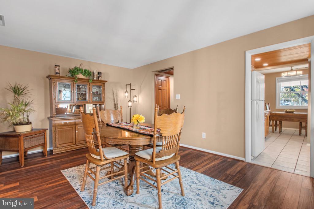 178 Dunlap Road Pasadena, MD 21122 - Photo 13 of 36