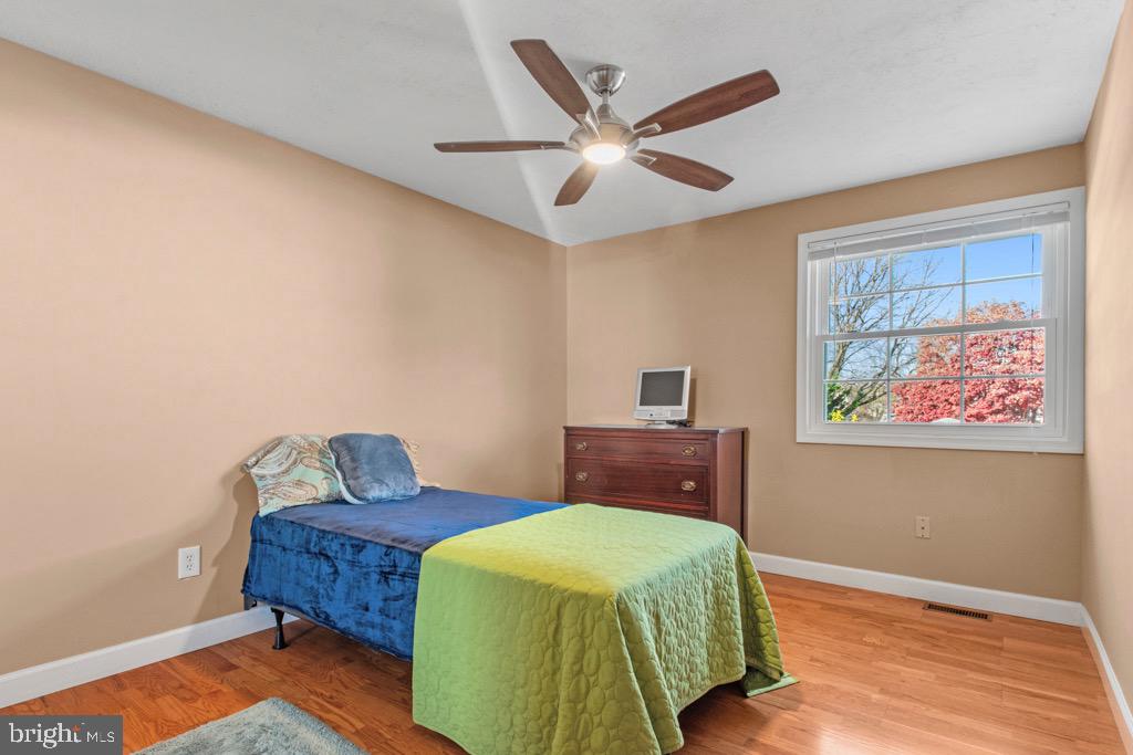 178 Dunlap Road Pasadena, MD 21122 - Photo 27 of 36