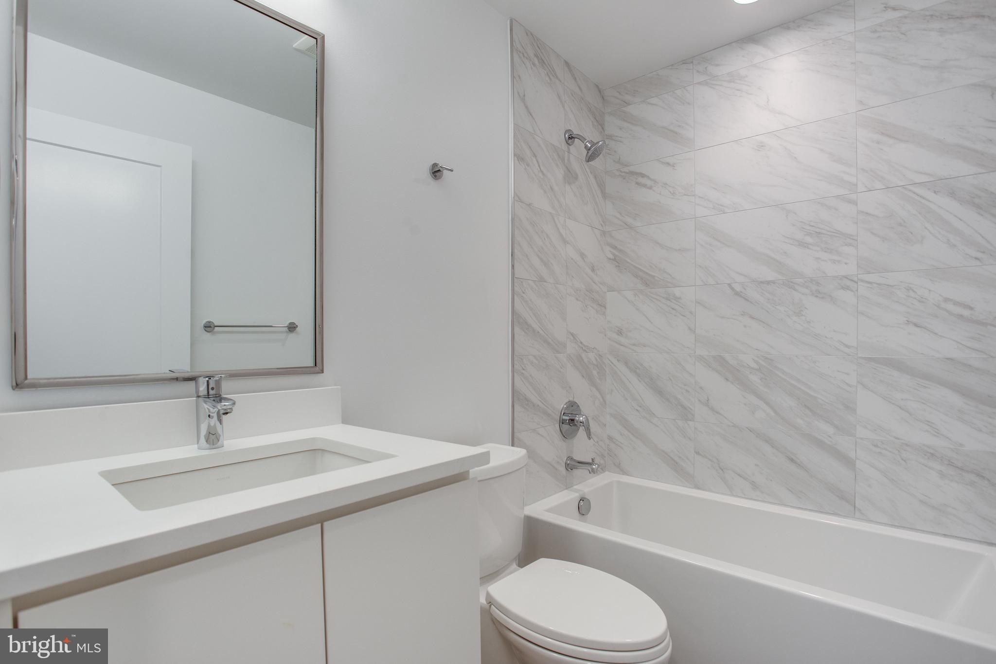 3541 11th Street Northwest, Unit 3 Washington, DC 20010 - Photo 6 of 12 Hall bath with tub