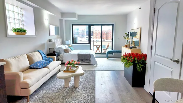 $555,000 | 9730 64th Avenue, Unit 7A | Rego Park