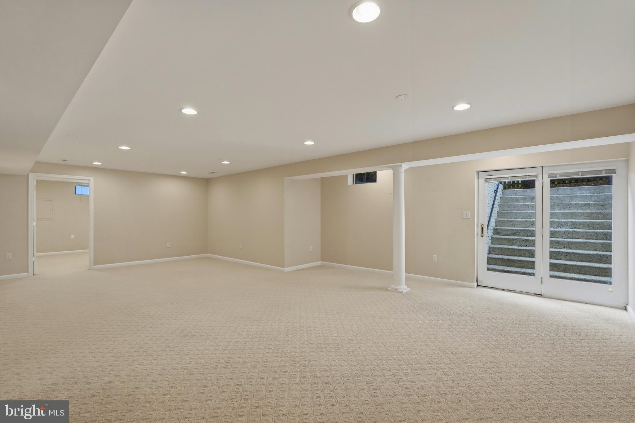 43648 Intrepid Street Chantilly, VA 20152 - Photo 66 of 87