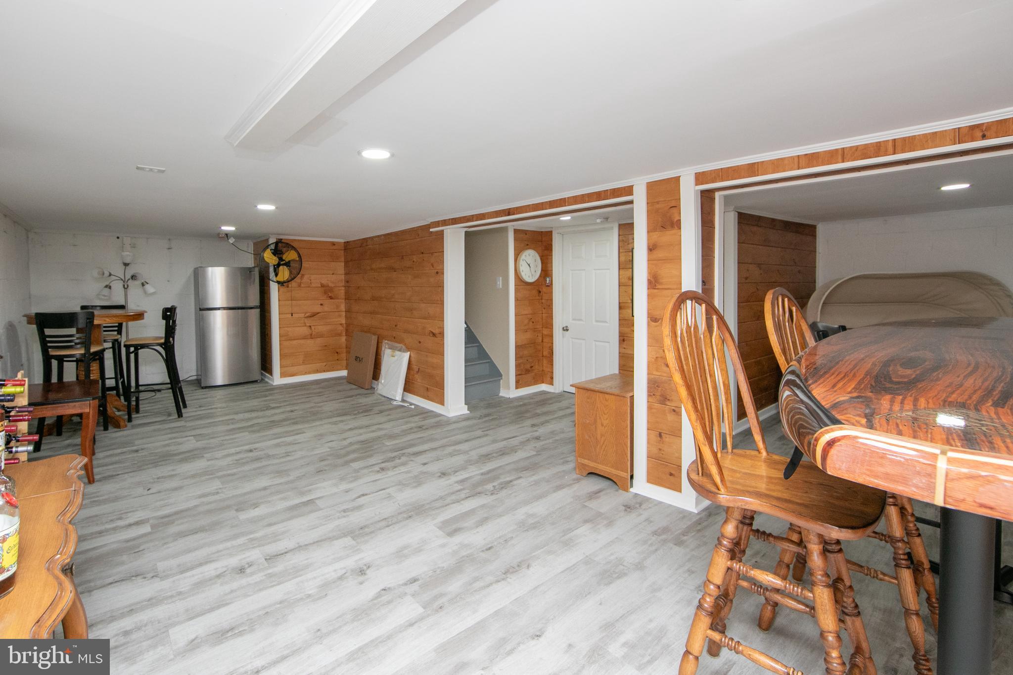 38 Lincoln Avenue Clementon, NJ 08021 - Photo 28 of 38 a view of a livingroom with furniture and wooden floor