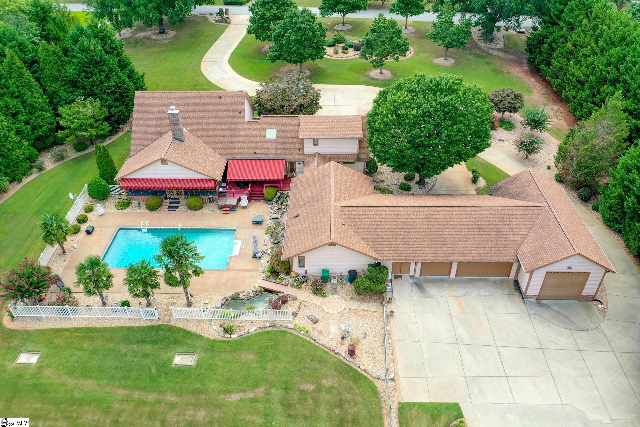 119 Country Lakes Road Easley, SC 29642 - Photo 28 of 36 Gallery Image 28