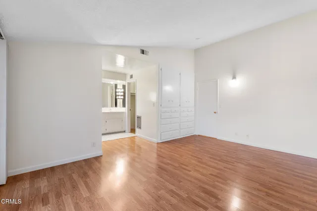 $5,650 | 1370 Cresthaven Drive, Pasadena, CA 91105