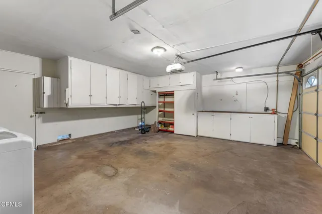 $5,650 | 1370 Cresthaven Drive, Pasadena, CA 91105