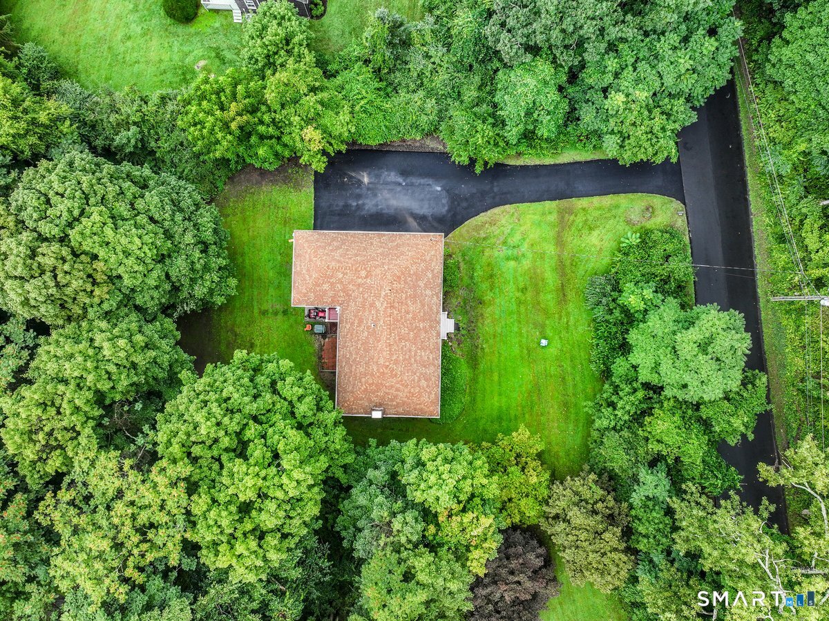 119 Upland Road New Milford, CT 06776 - Photo 27 of 31 Gallery Image 27