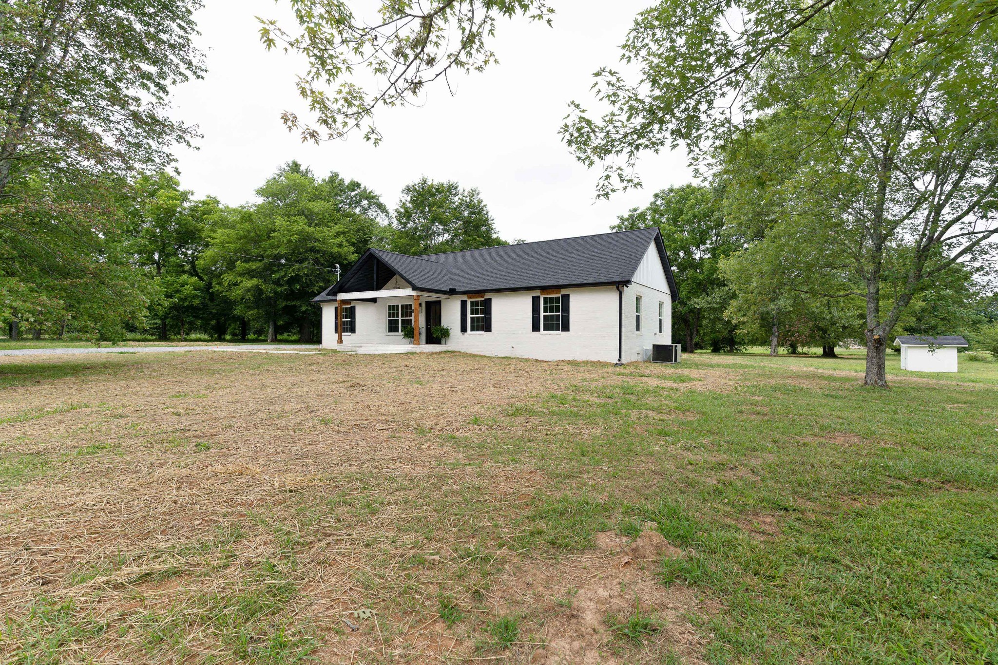 2338 Bob Cheek Road Lewisburg, TN 37091 - Photo 5 of 35 Gallery Image 5