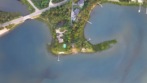 $4,495,000 | 311 Noyack Road, Southampton, NY 11968