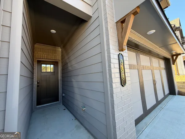 a view of an entryway