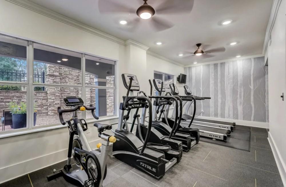 2900 Pharr Ct S Northwest, Unit 1019 Atlanta, GA 30305 - Photo 15 of 28