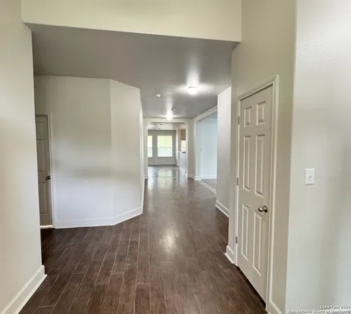 $1,950 | 1011 Orchid Grove, San Antonio, TX 78245