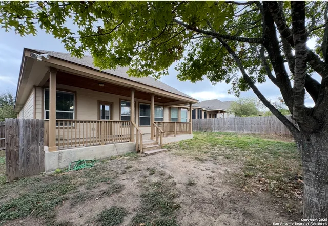 $2,150 | 1011 Orchid Grove, San Antonio, TX 78245