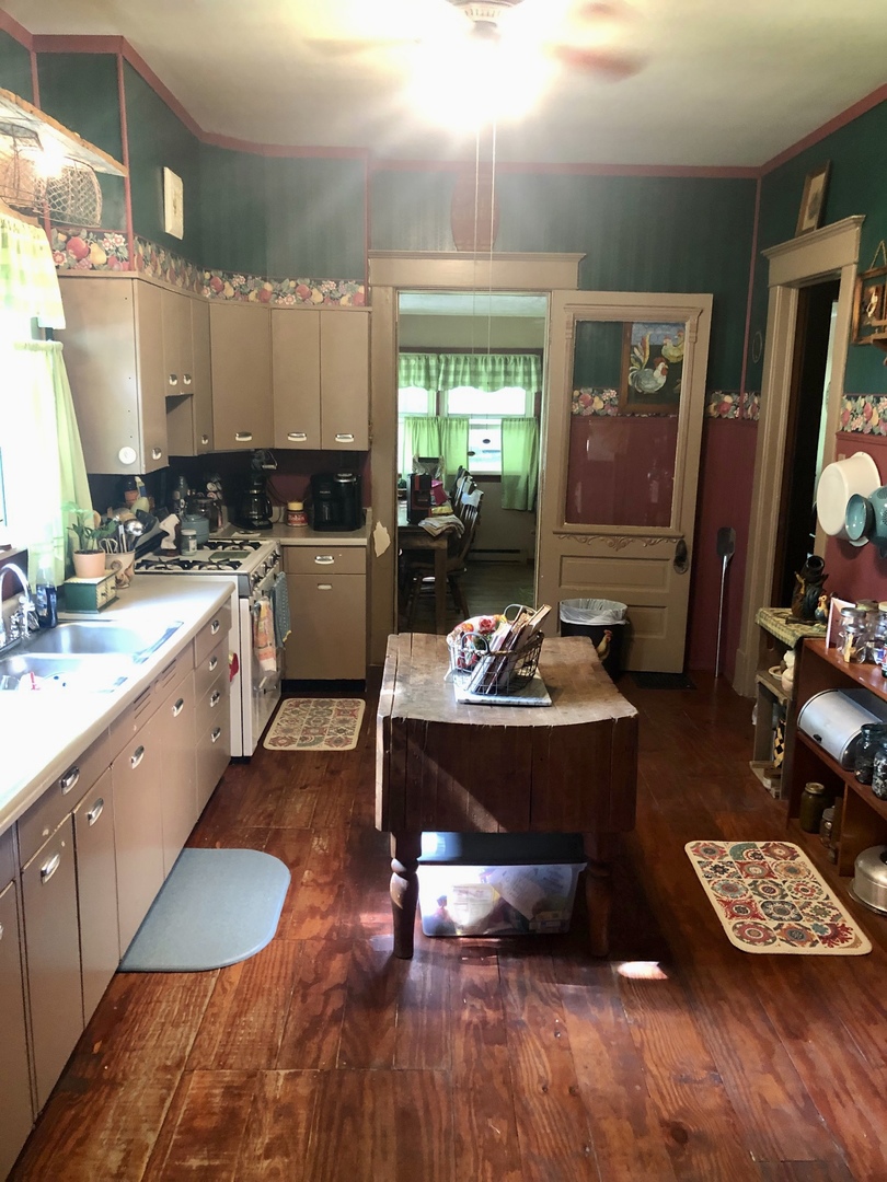 403 East 3rd Street Brocton, IL 61917 - Photo 13 of 39