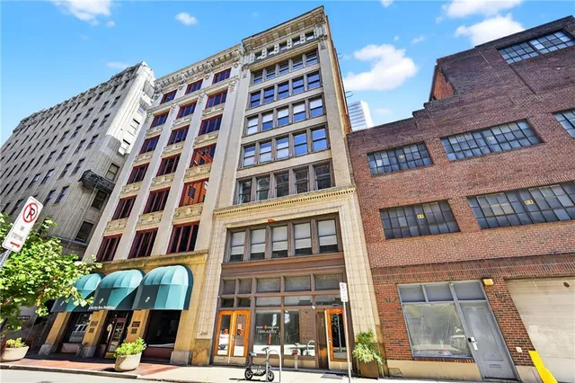 $454,000 | 429 First Avenue, Unit 3, Pittsburgh, PA 15219