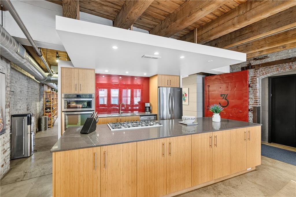 429 First Avenue, Unit 3 Pittsburgh, PA 15219 - Photo 23 of 50