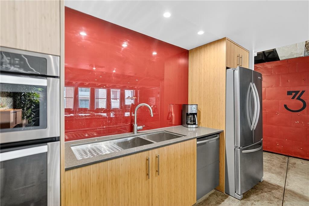 429 First Avenue, Unit 3 Pittsburgh, PA 15219 - Photo 29 of 50