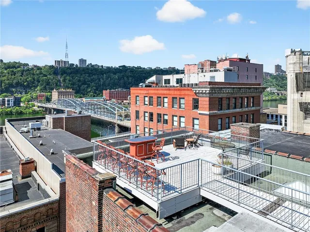 $454,000 | 429 First Avenue, Unit 3, Pittsburgh, PA 15219
