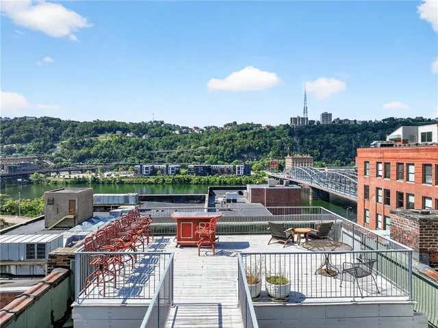 $454,000 | 429 First Avenue, Unit 3, Pittsburgh, PA 15219