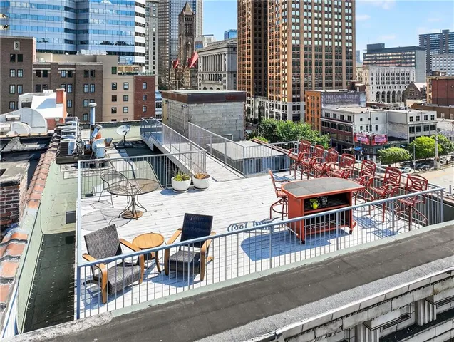 $454,000 | 429 First Avenue, Unit 3, Pittsburgh, PA 15219