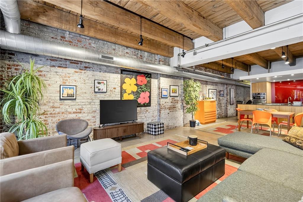 429 First Avenue, Unit 3 Pittsburgh, PA 15219 - Photo 10 of 50