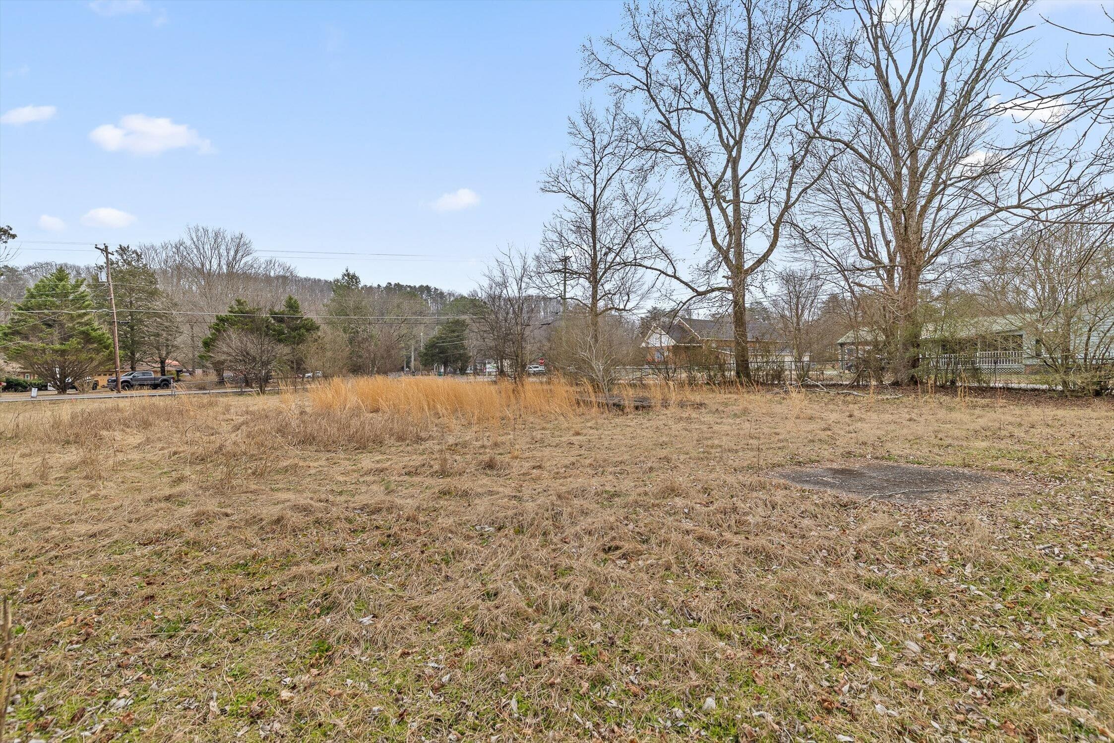 704 Ray Lane Hixson, TN 37343 - Photo 5 of 22 05-Ray-4