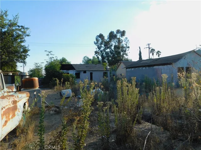 a picture of a bathroom with a sink