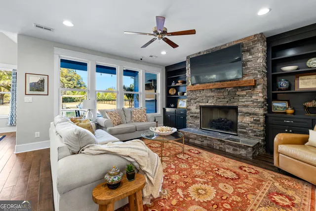 $1,115,000 | 135 Woodbridge Place, Brooks, GA 30205