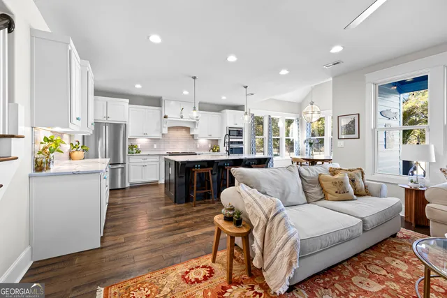 $1,115,000 | 135 Woodbridge Place, Brooks, GA 30205