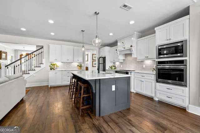 $1,115,000 | 135 Woodbridge Place, Brooks, GA 30205