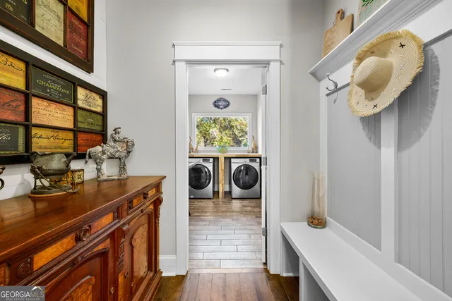 $1,115,000 | 135 Woodbridge Place, Brooks, GA 30205